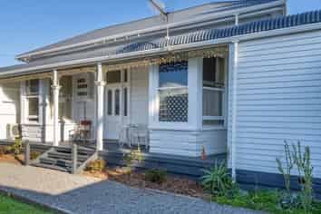 Flat 3/5A Waerenga Road, Otaki