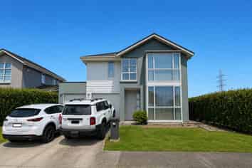 7 Peat Way, Takanini