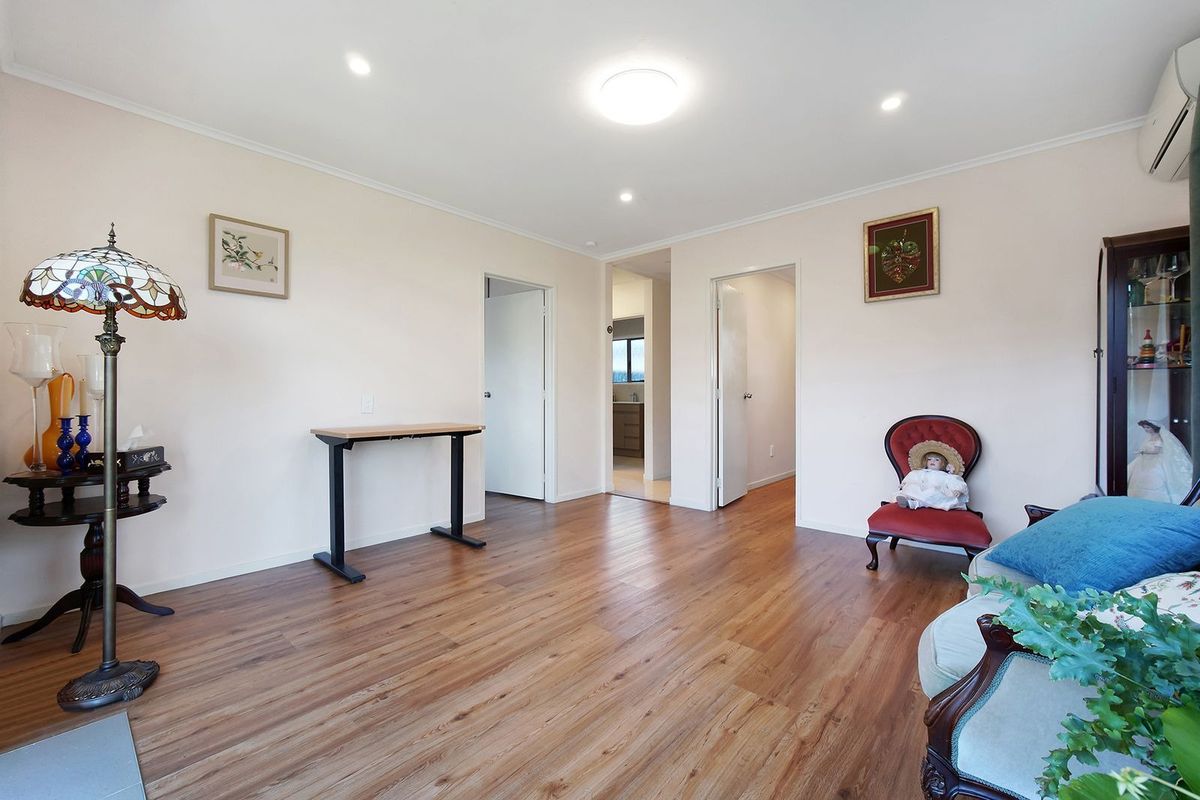 2 bed, 1 bath + fully fenced outdoor space - Ansicht 4