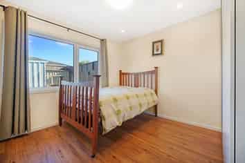 50a Merton Road, Saint Johns