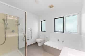 12 Milan Drive, Glen Eden