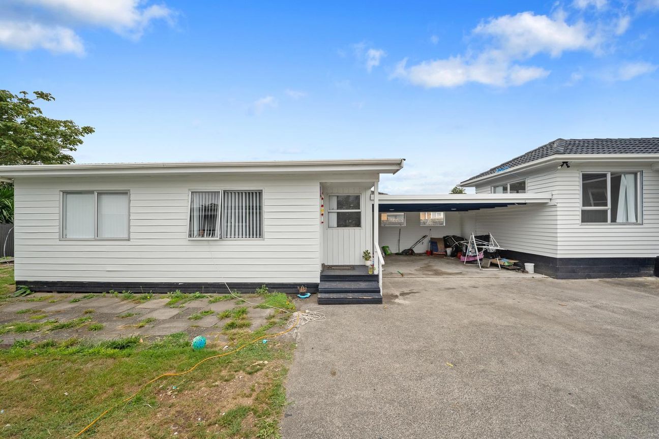 Home And Income On Massive Section - Bild 3