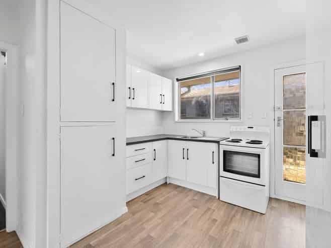 3/417 Worcester Street, Linwood