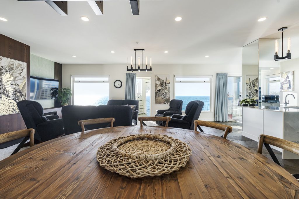 The Pinnacle Of Apartment Living 3
