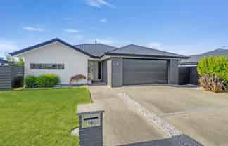 16 Bonecrusher Street, Lincoln