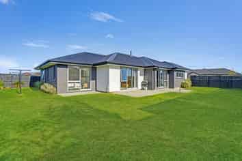 16 Bonecrusher Street, Lincoln