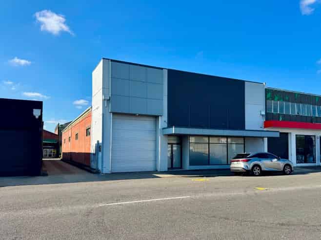 582sqm Central City Warehouse For Lease
