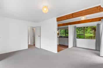 3 Hazlewood Avenue, Karori