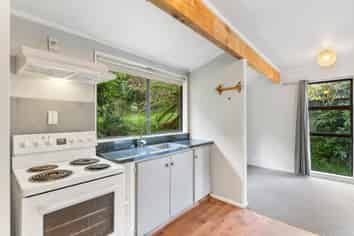 3 Hazlewood Avenue, Karori