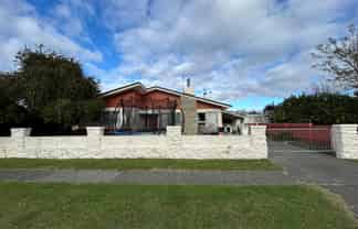 166 Vigor Brown Street, Napier South