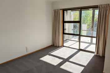 214 Ashley Road, Cust