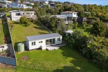 10 Rimu Road, Stanmore Bay