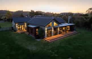 67 Lomond Grove, Acacia Bay