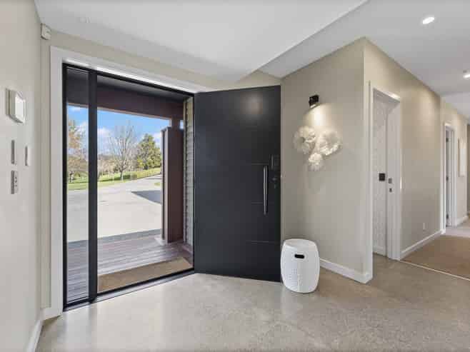 67 Lomond Grove, Acacia Bay