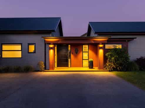 67 Lomond Grove, Acacia Bay