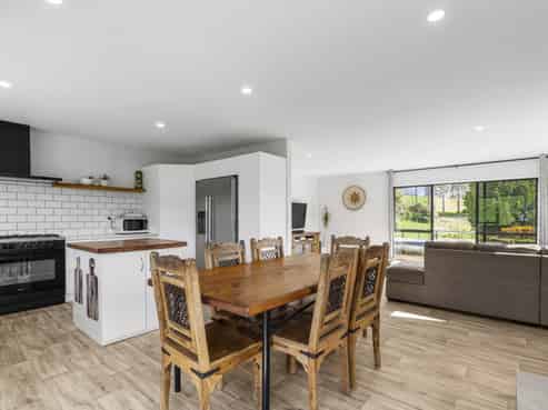 316 Mountain Road, Kaiwaka