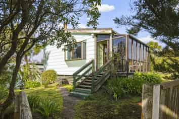 8 Duncan Street, Waikawa Beach
