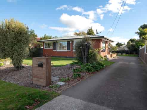 13 Duncan Street, Glenholme