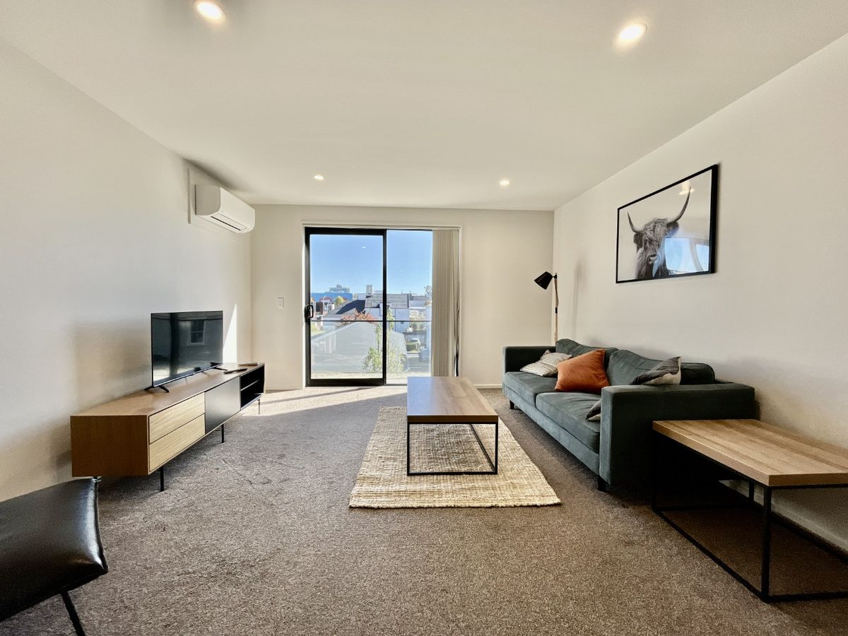 **Fully Furnished Modern Apartment** - Повеќе