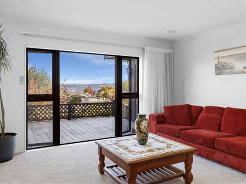 58 Birch Street, Hilltop