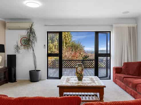 58 Birch Street, Hilltop