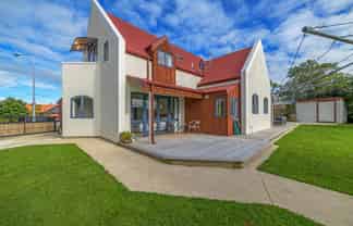 109 Pacific Drive, Fitzherbert