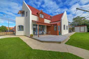 109 Pacific Drive, Fitzherbert
