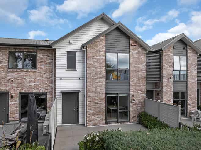 55 Waituarua Drive, Conifer Grove