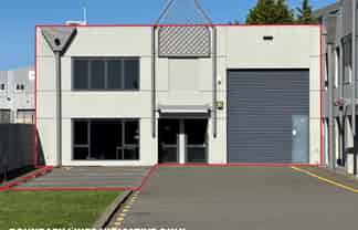 Addington Warehouse with Showroom/Office 