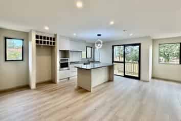 9A Darren Crescent, Half Moon Bay