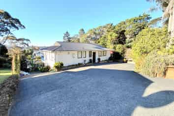 179 Glengarry Road, Glen Eden