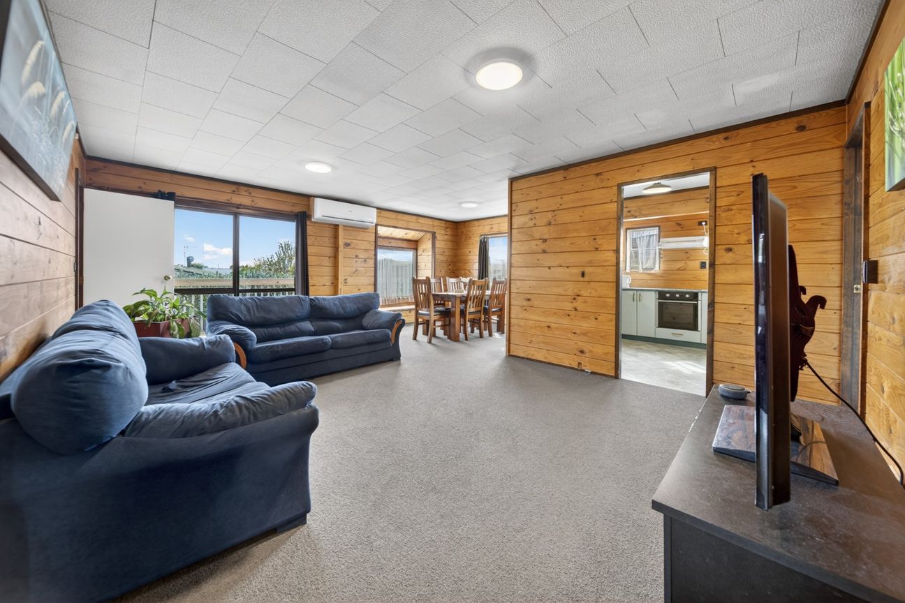 Opportunity knocks  for tradies and investors! - Widok 2