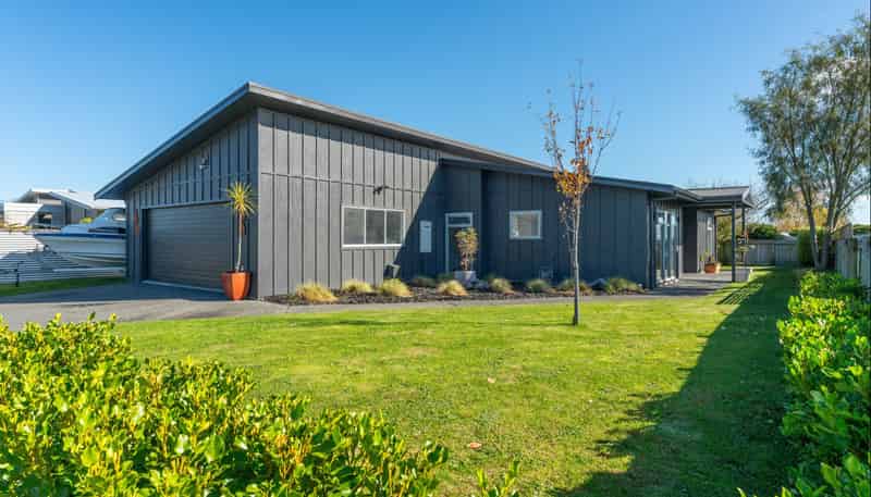 17 Windsor Street, Richmond Heights