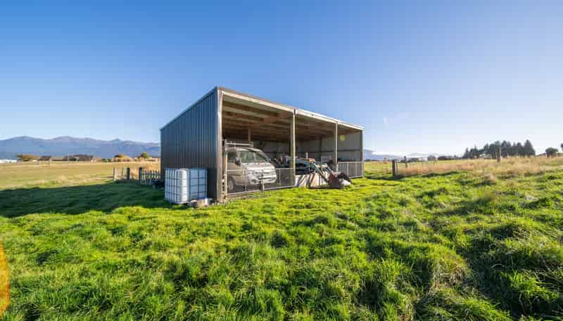 10 Black Lane, Te Anau