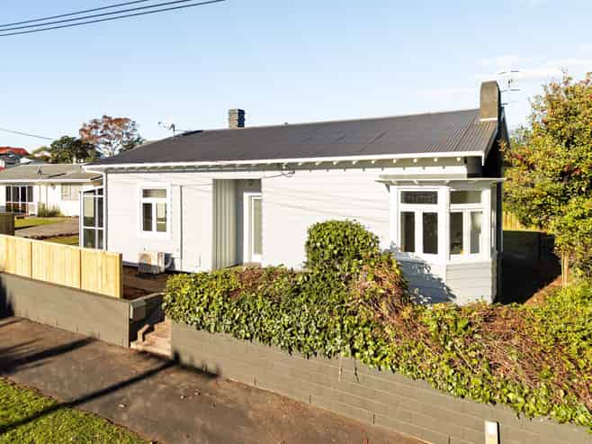 105 Forest Lake Road, Forest Lake