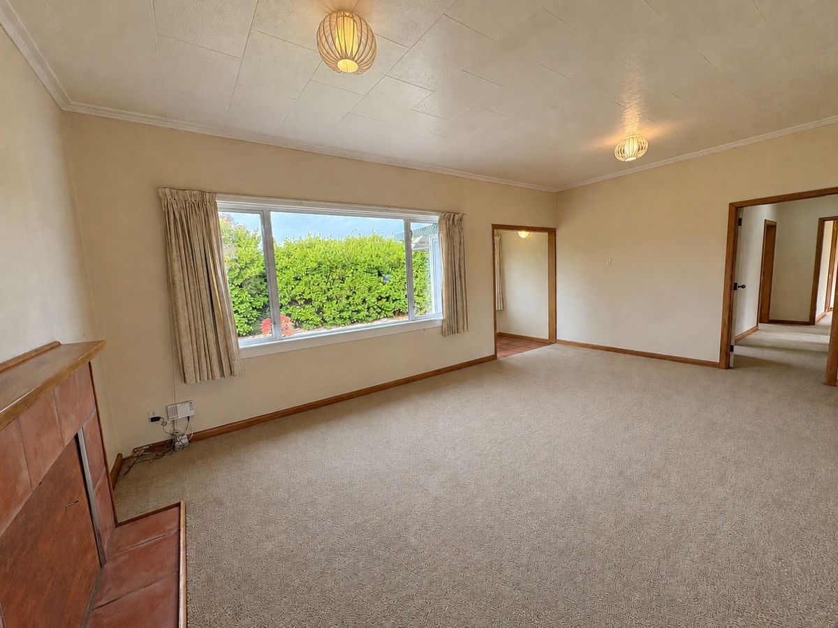 1414 Woodstock Avenue, Mayfair, Hastings – další