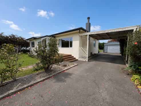 1414 Woodstock Avenue, Mayfair