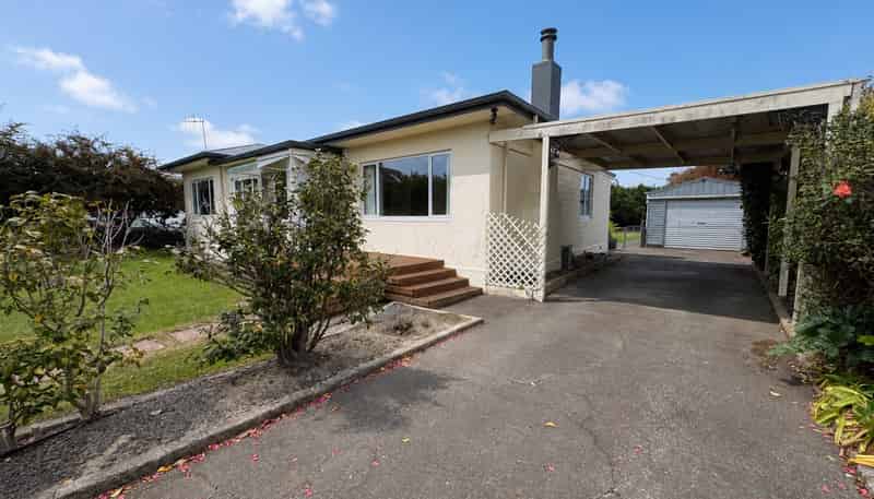 1414 Woodstock Avenue, Mayfair