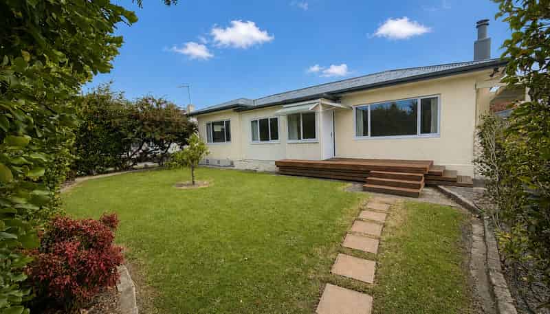 1414 Woodstock Avenue, Mayfair