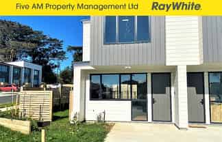 12 Karoro Road, Flat Bush