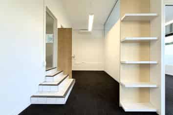 Marina Office Opportunity | 64 m2