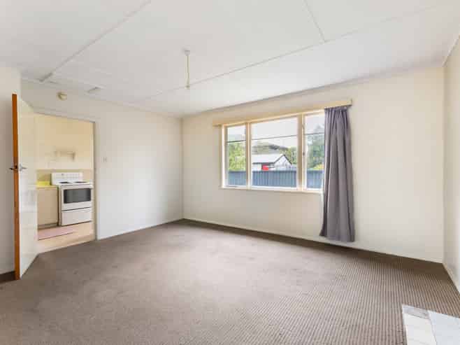 338A Tremaine Avenue, Takaro