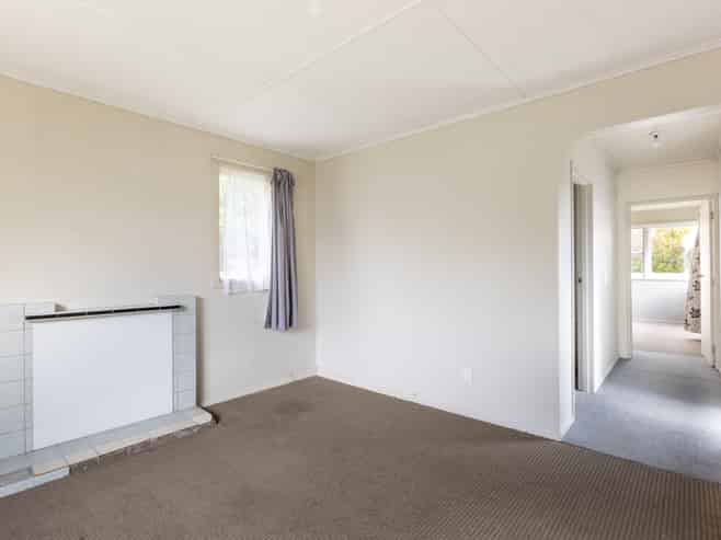 338A Tremaine Avenue, Takaro