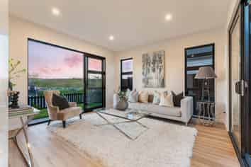 407 Te Taruna Drive, Milldale