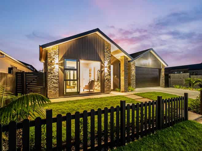 407 Te Taruna Drive, Milldale