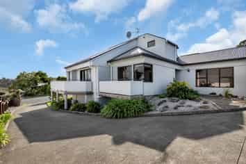 25 Raumati Crescent, Onerahi