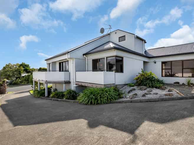 25 Raumati Crescent, Onerahi