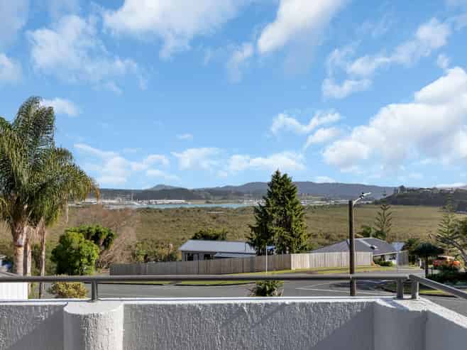 25 Raumati Crescent, Onerahi
