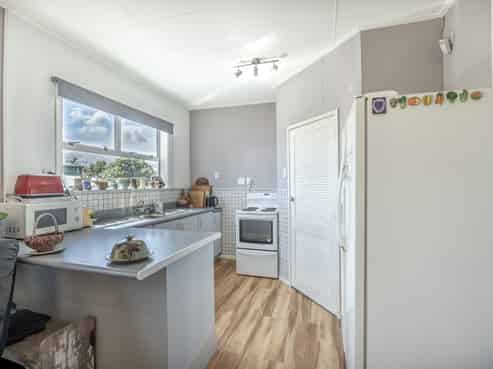 67 West Coast Road, Te Kopuru