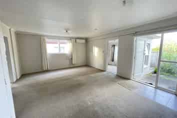 A/60 Manhattan Heights, Glendene